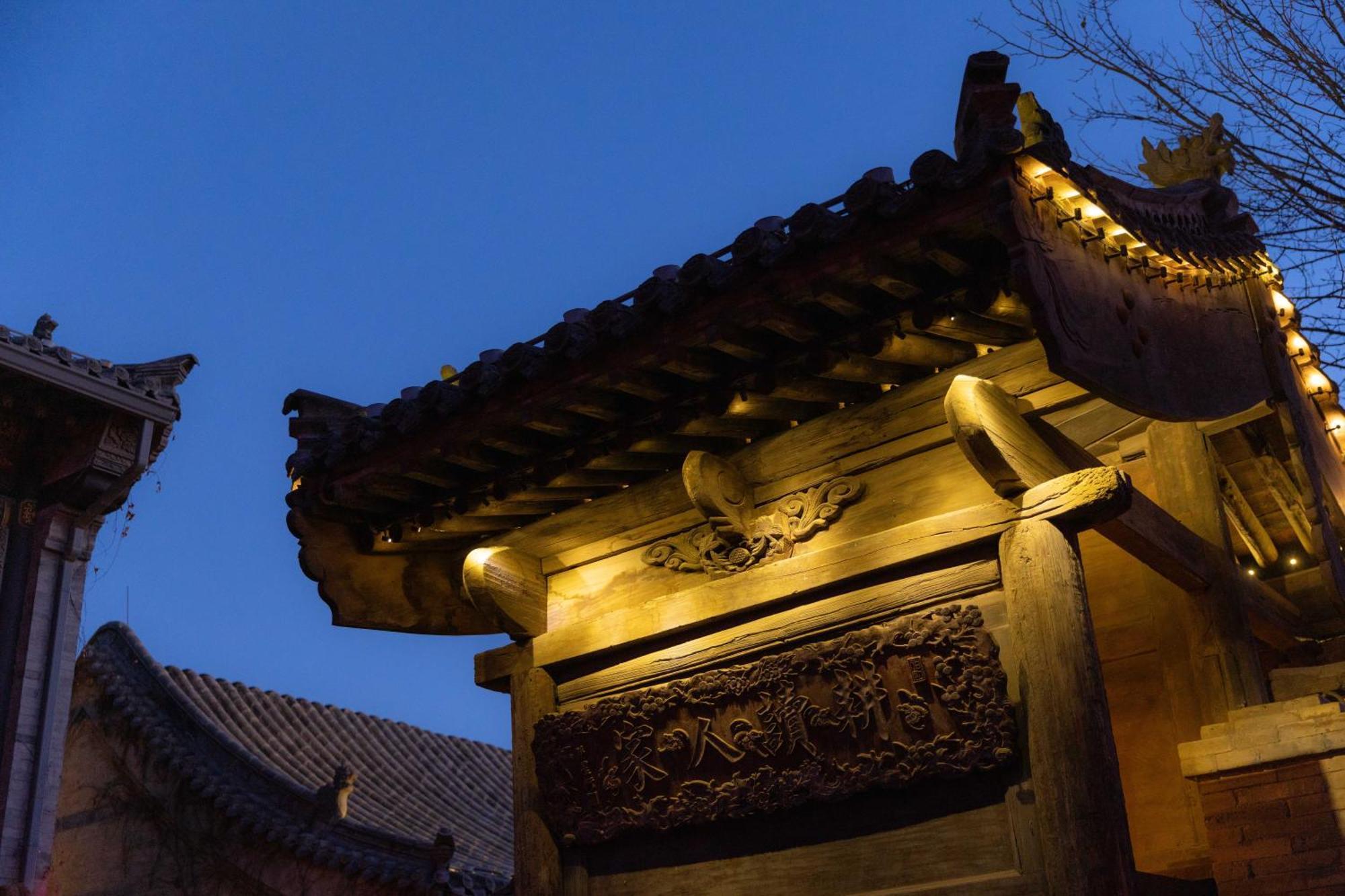 Datong Yunzhong Traditional Courtyard Buitenkant foto